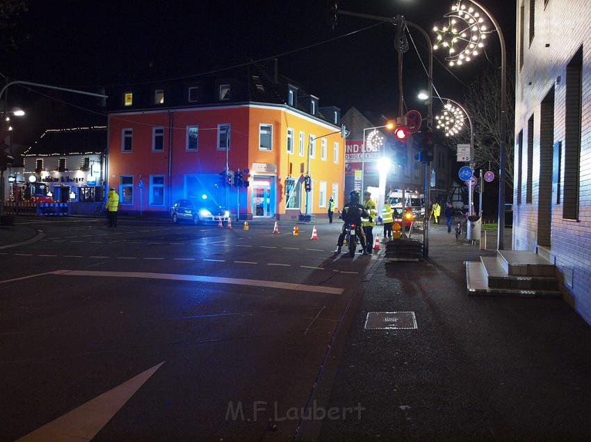 VU Rad gegen PKW Koeln Rath Roesratherstr Eilerstr P09.JPG